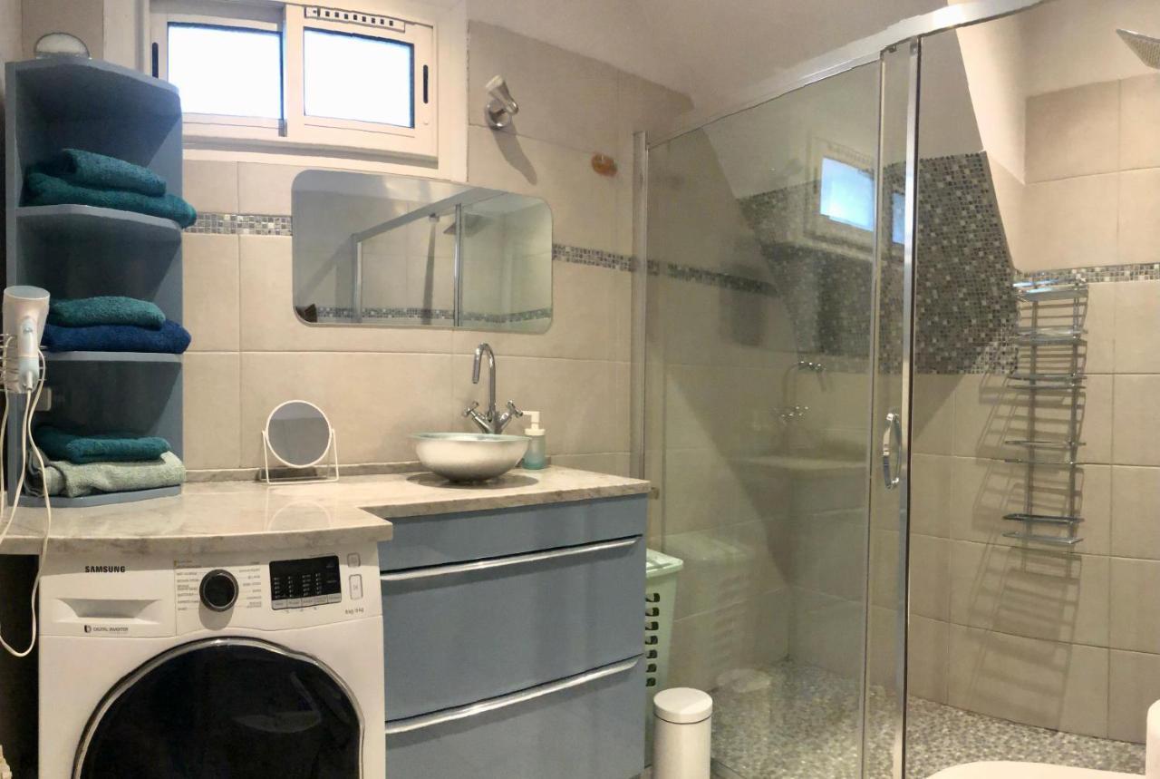 Charming Apartment Near The Beach فيليوفرُنش سور مير المظهر الخارجي الصورة